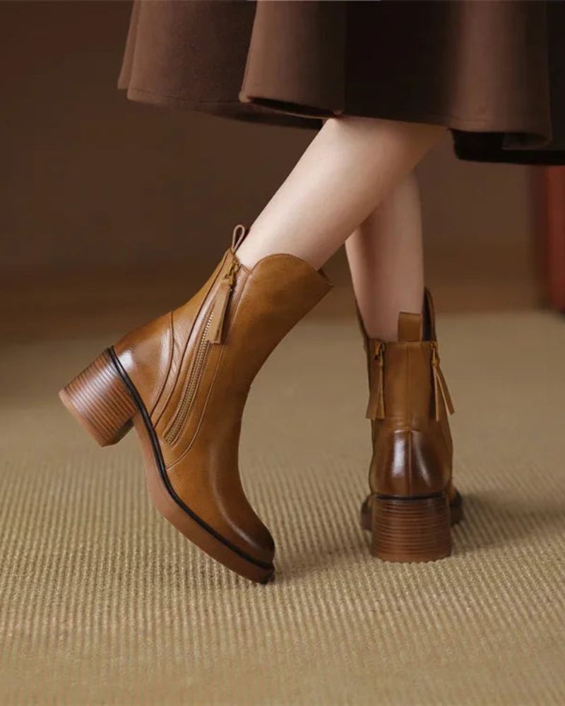 Vi™ Elegant Boots